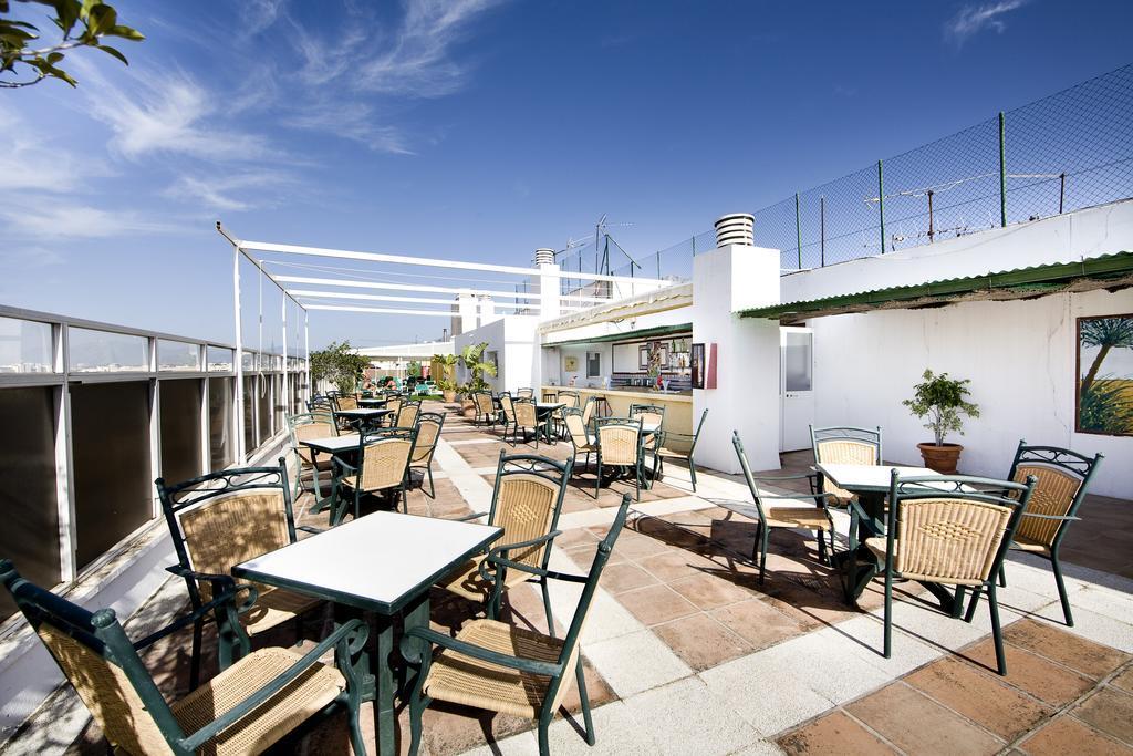 Hotel Monarque El Rodeo 3*