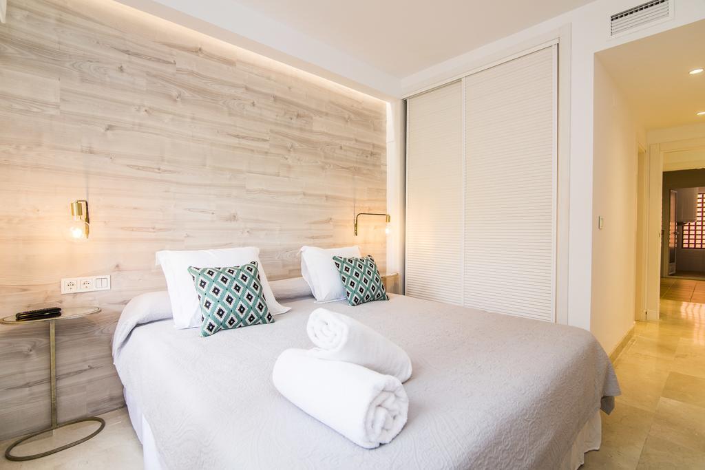 Apartment Golden Mile Oasis: Beachfront Family Haven At Puente *