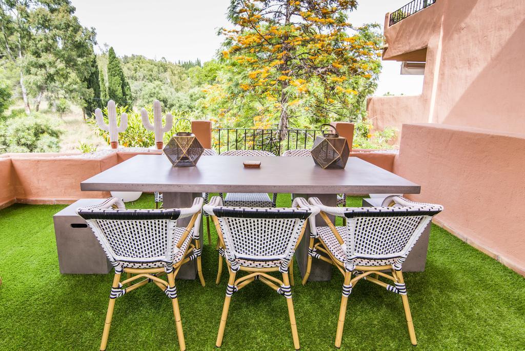 Golden Mile Oasis: Beachfront Family Haven At Puente Marbella