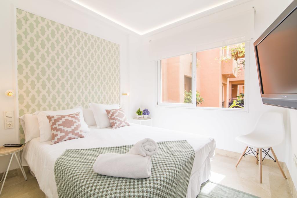 Apartment Golden Mile Oasis: Beachfront Family Haven At Puente *