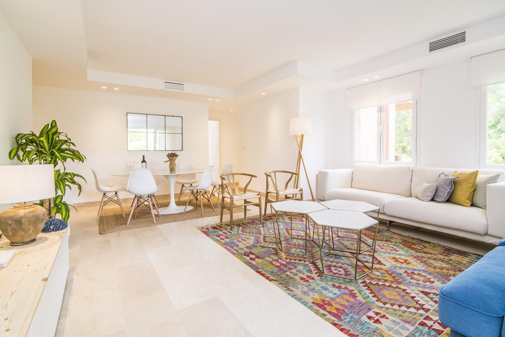 Golden Mile Oasis: Beachfront Family Haven At Puente