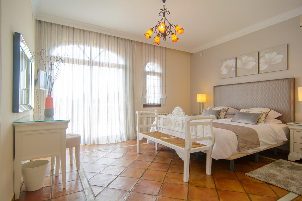 Villa Montecarlo *