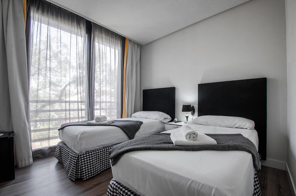 Royal Tennis Club Hotel