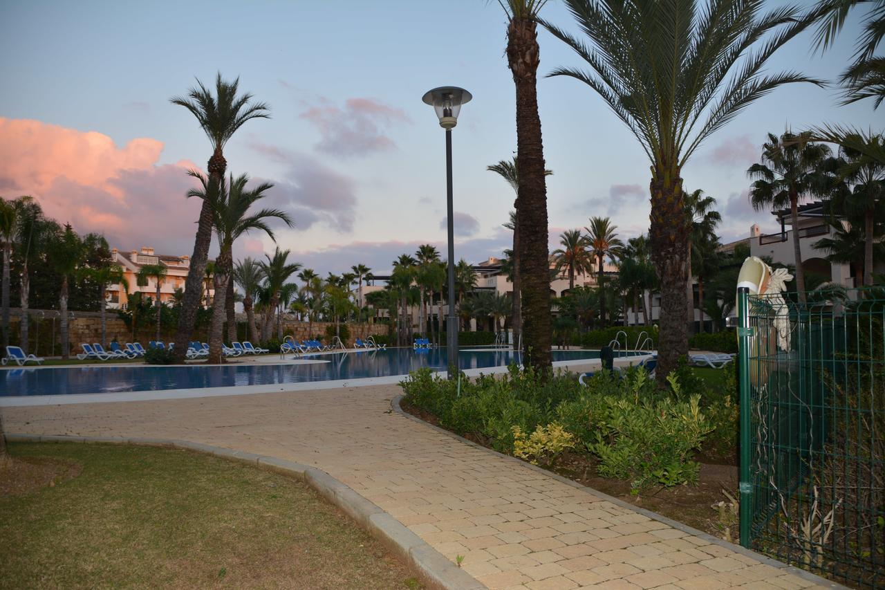 Apartment Medina De Banus