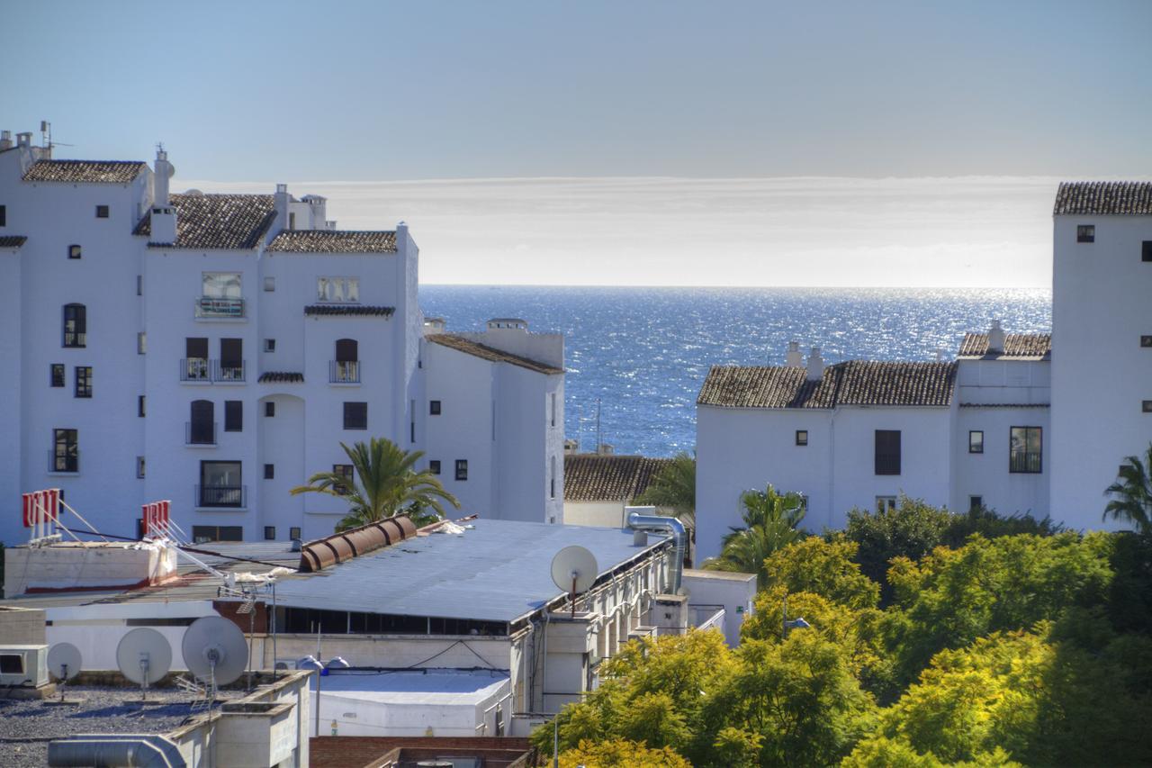 Aparthotel In Puerto Banus