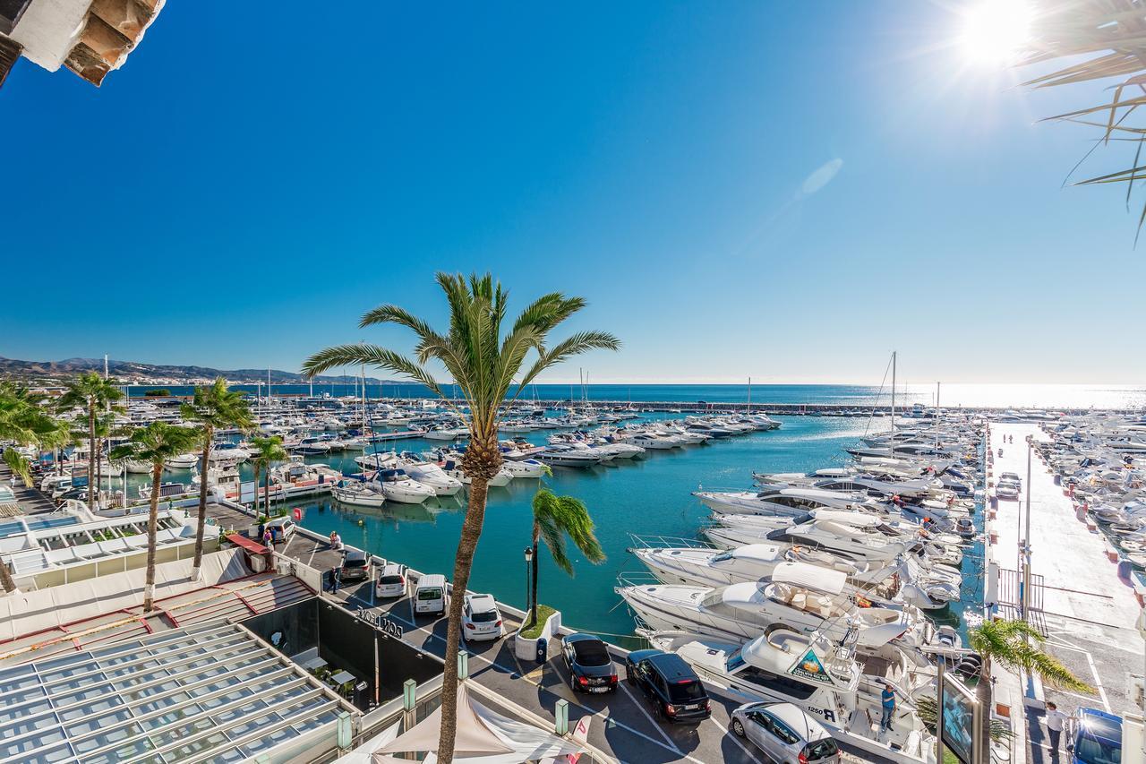 Apartment Front Line Penthouse Puerto Banus With Sea Views