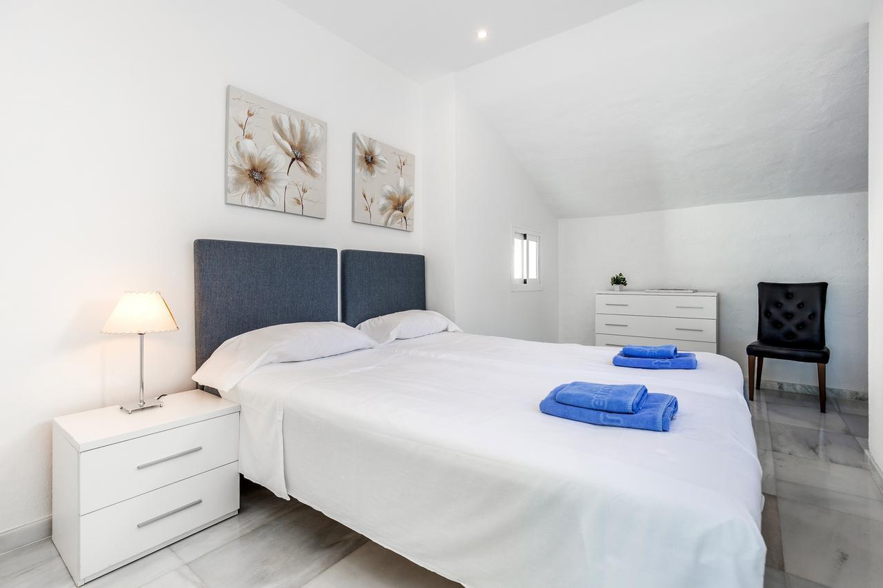 Apartment Front Line Penthouse Puerto Banus With Sea Views Marbella