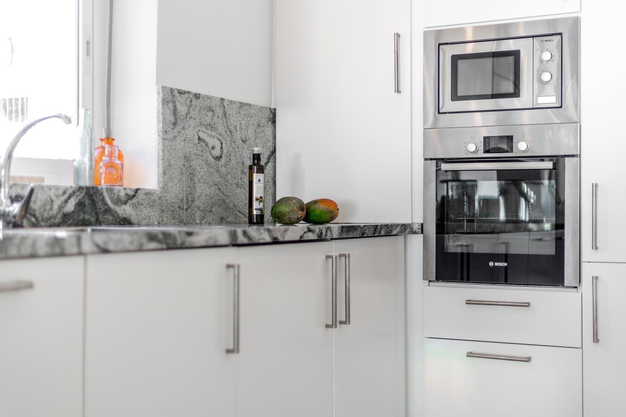 Front Line Penthouse Puerto Banus With Sea Views * Marbella