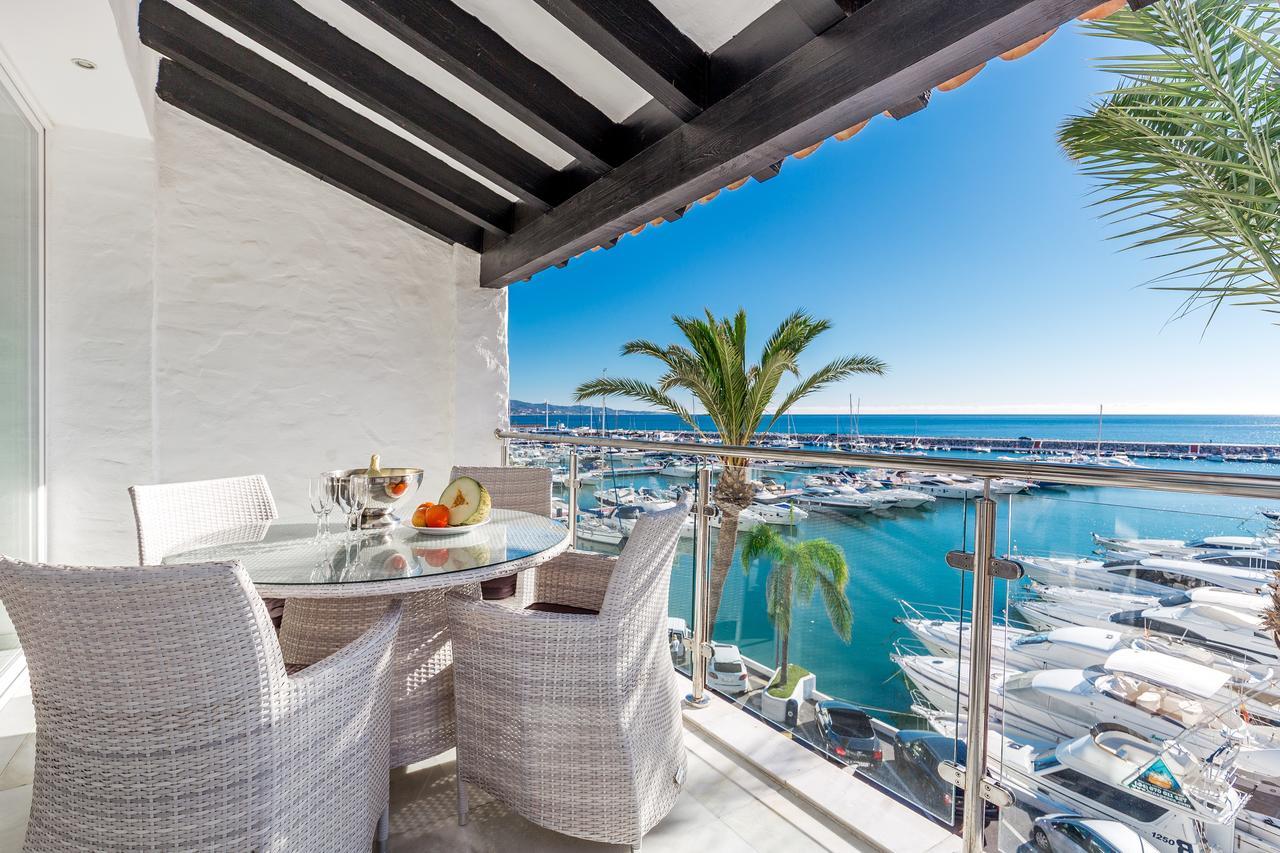 Front Line Penthouse Puerto Banus With Sea Views Marbella