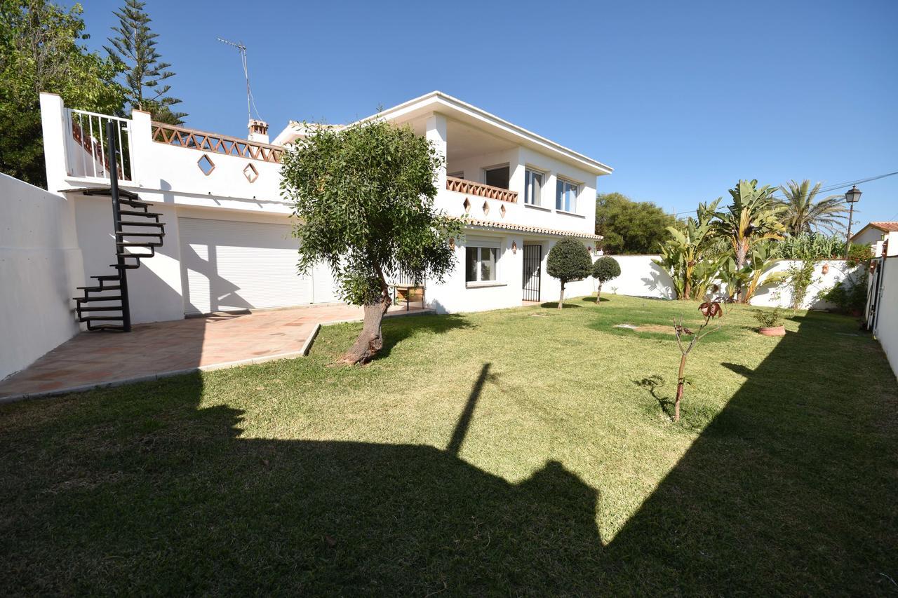 Vakantiehuis In The Second Line, Modern Beachfront In Costabella, Marbella