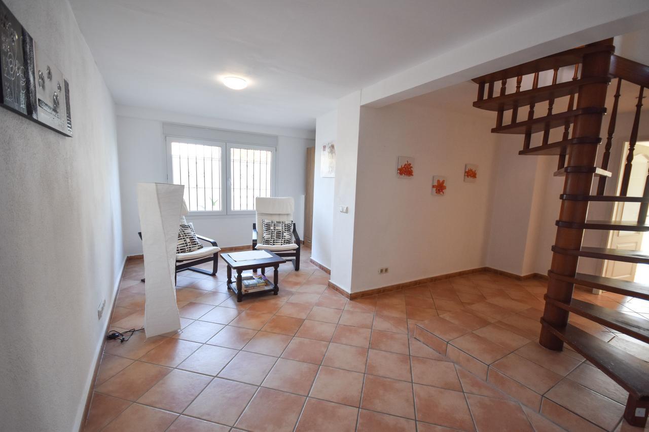 Vakantiehuis In The Second Line, Modern Beachfront In Costabella,