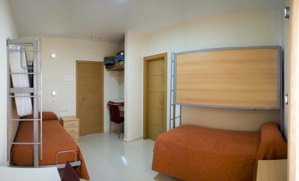 Inturjoven Hostel