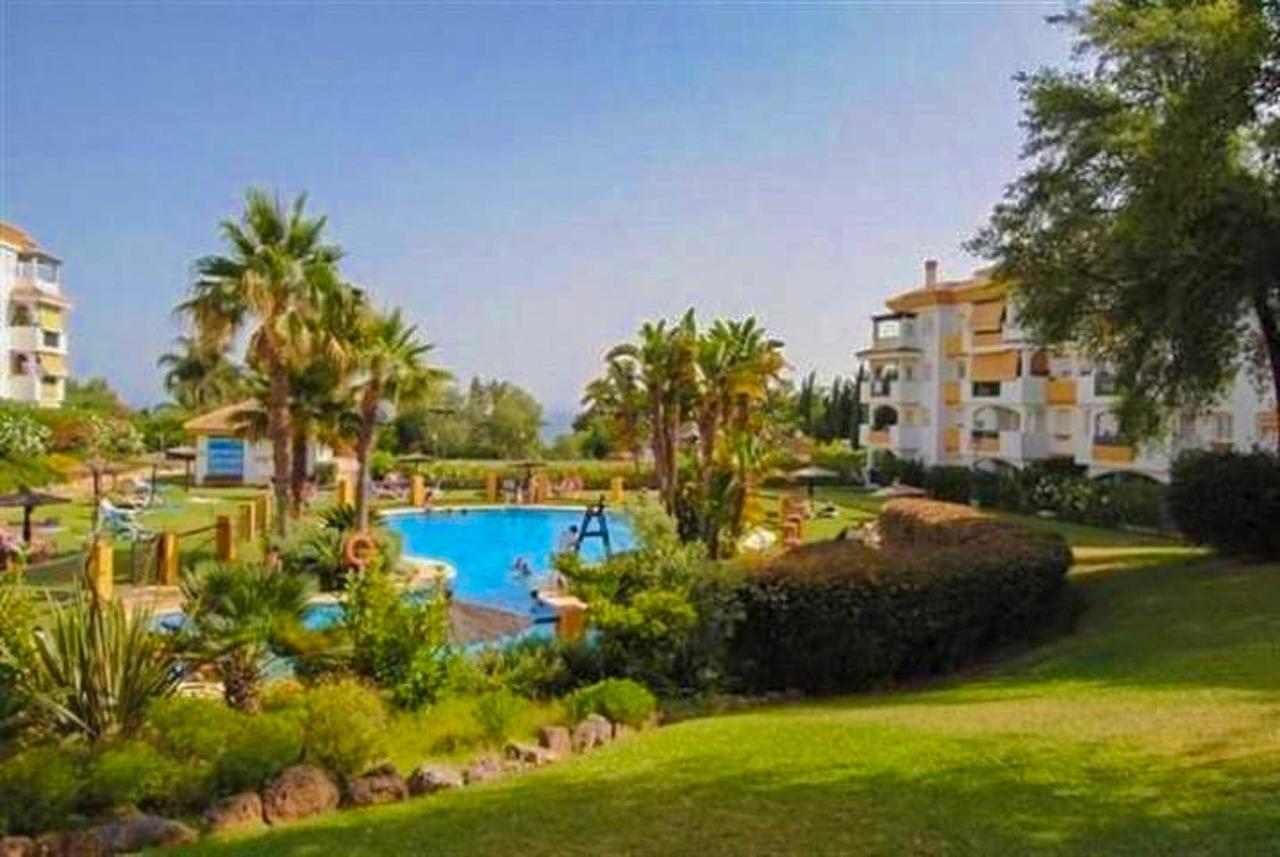 Oleholidays Milla De Oro Nagueles Con Jardin * Marbella