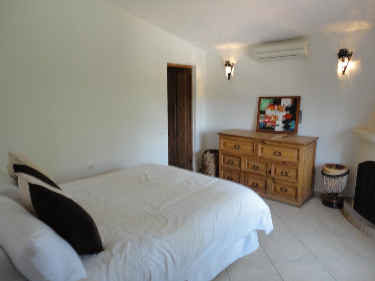 La Cala Marbella
