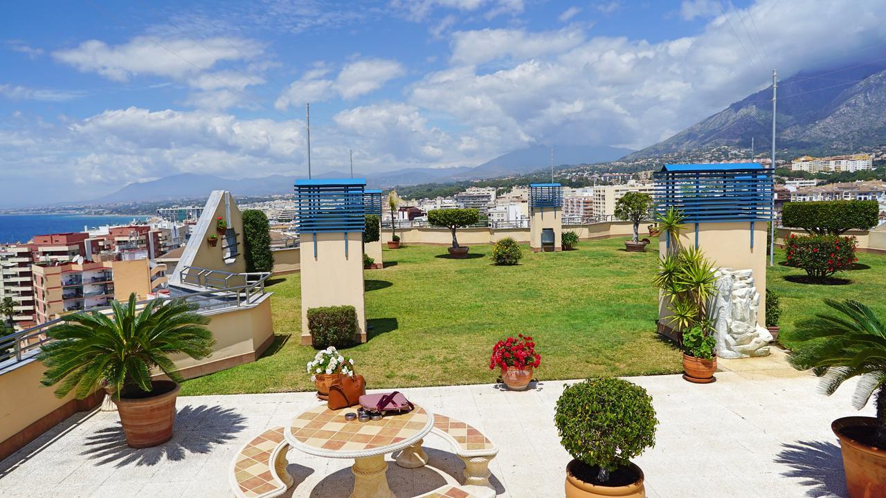 Amazing 10th Floor Views In Centre * Marbella