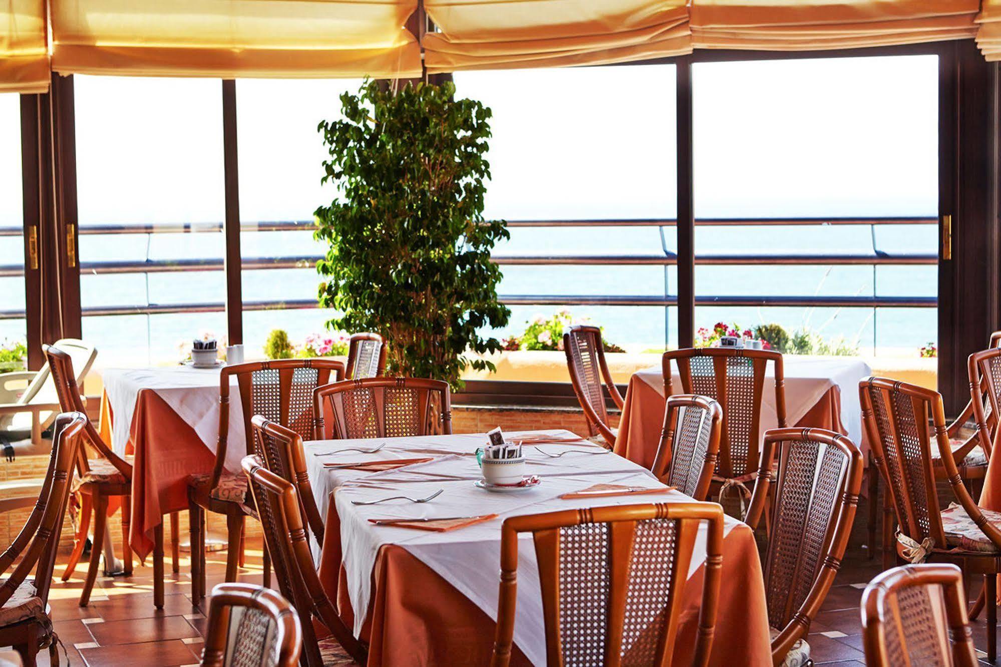 Ona Princesa Playa Aparthotel 4*