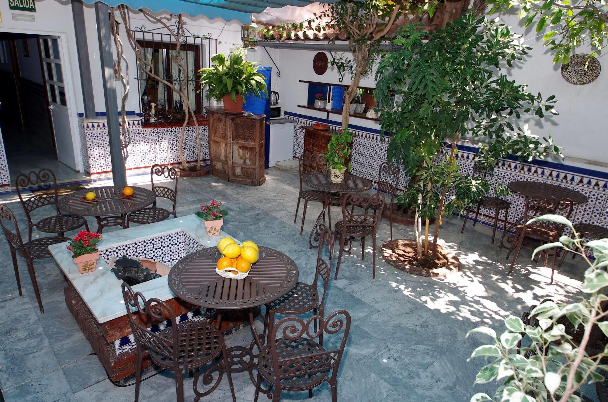 Aduar Guest house Marbella