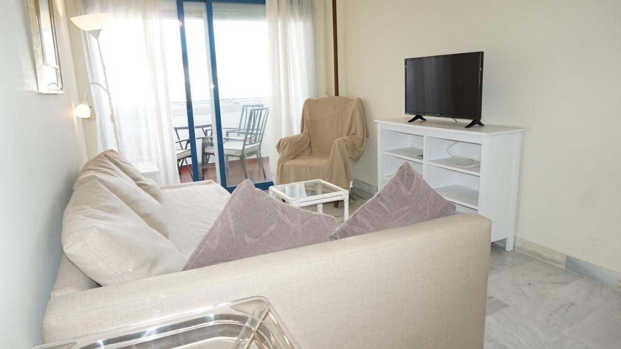 Amazing 10th Floor Views In Centre * Marbella