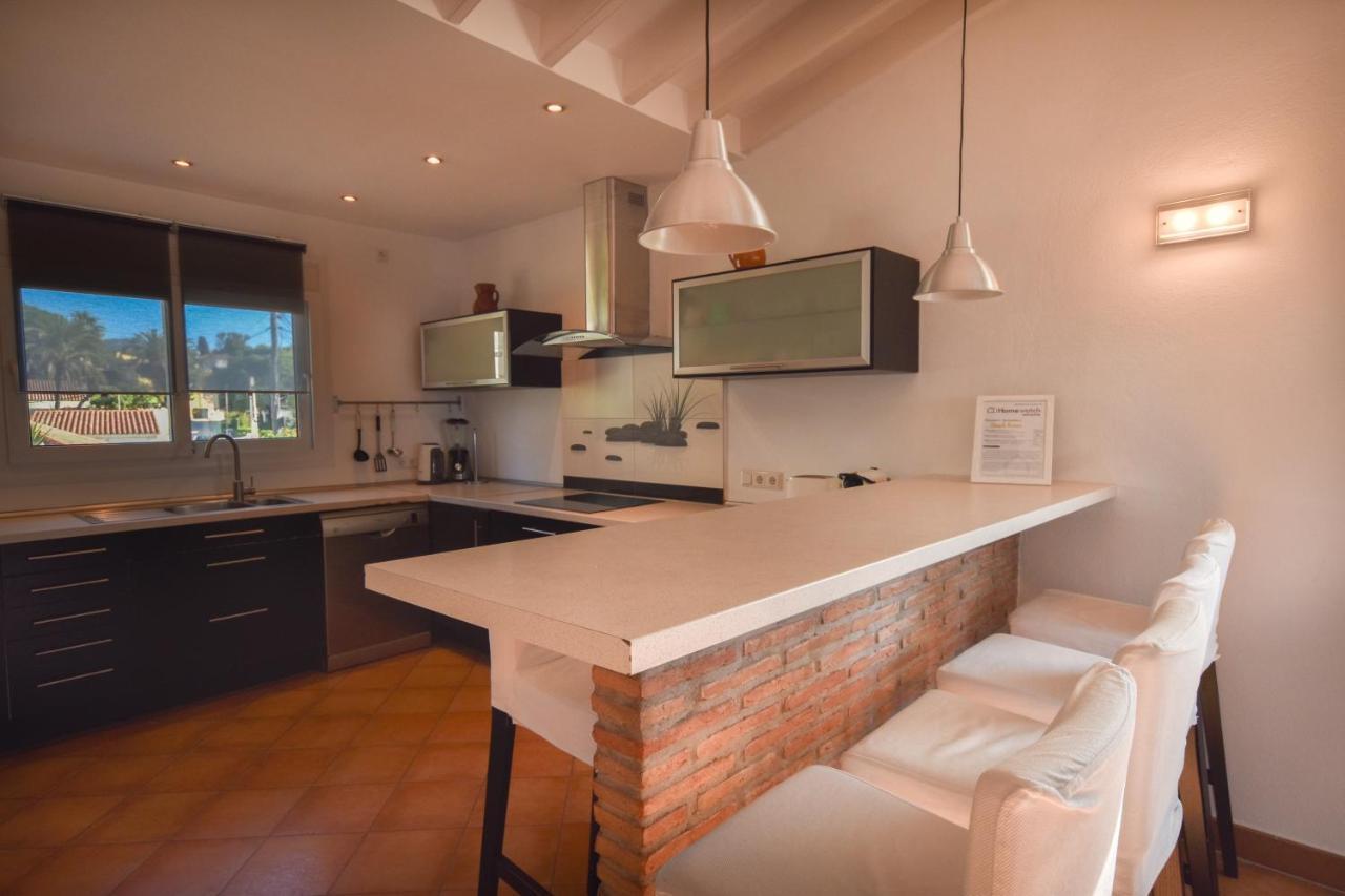 In The Second Line, Modern Beachfront In Costabella, Vakantiehuis Marbella