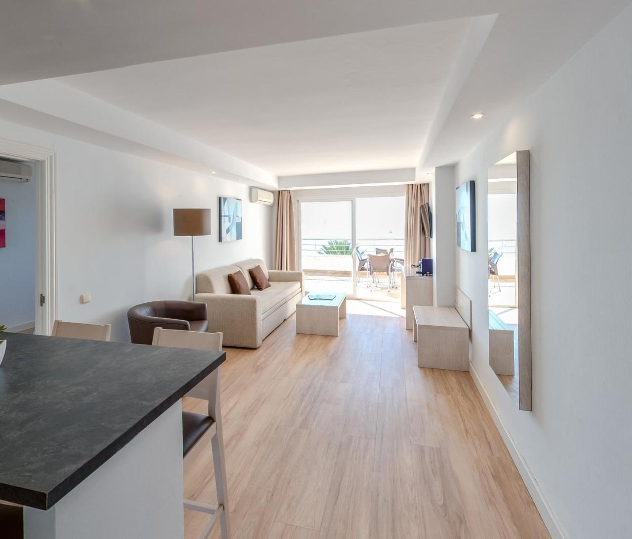 Puerto Azul Apartment