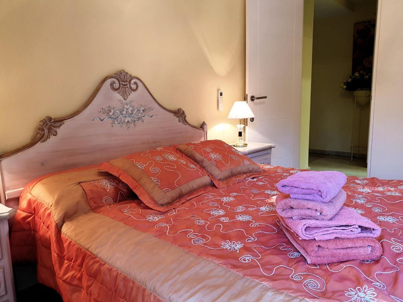 Spacious 3 Bedroom 2nd Line Center Apartment Marbella