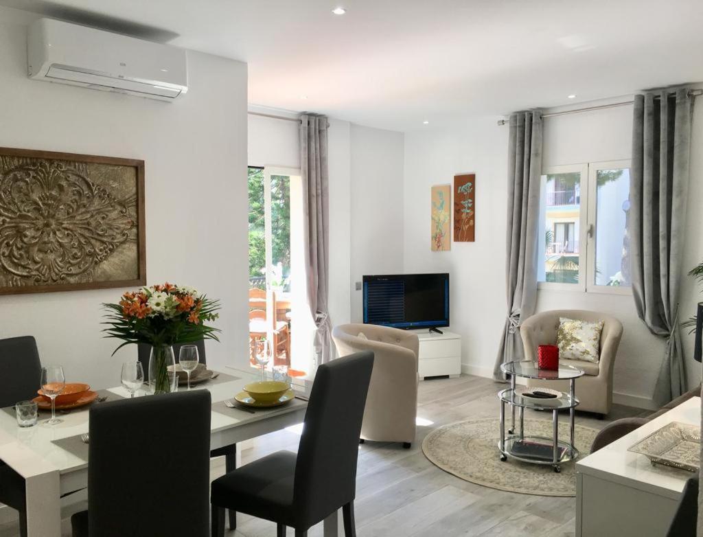 Banus Beach&pool Appartement *