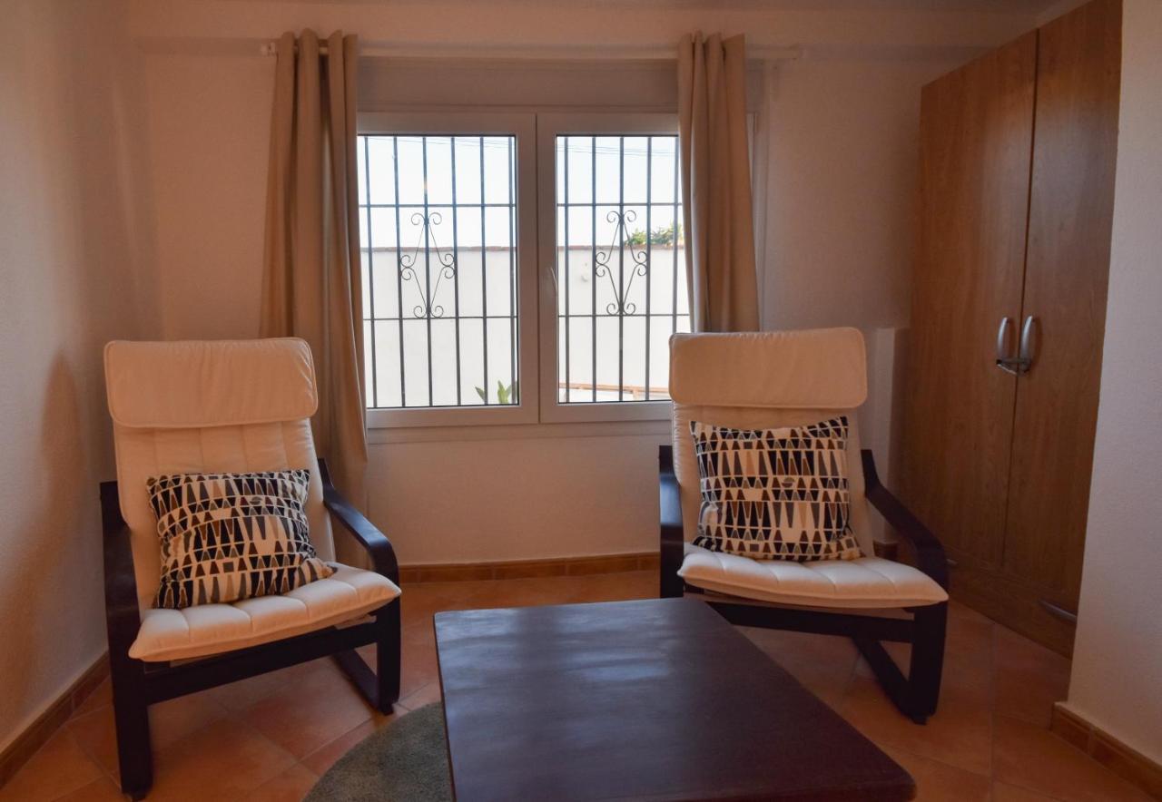 Vakantiehuis In The Second Line, Modern Beachfront In Costabella,
