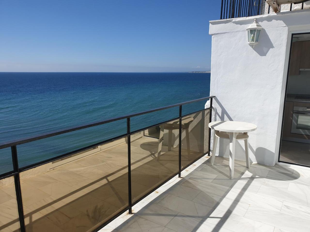 Skol 617 Beachfront Two-bedrooms Duplex With Sea Views Marbella