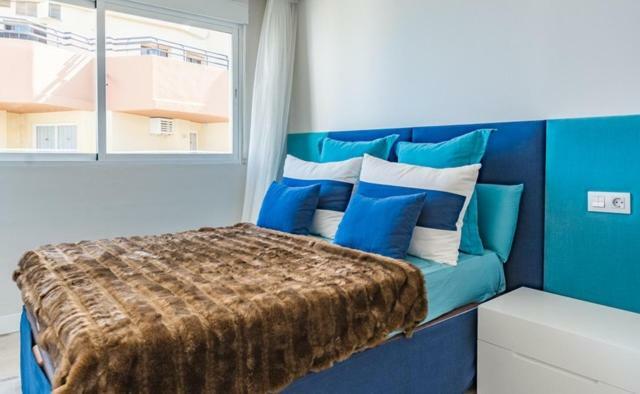 Bonito En Primera Linea Playa Apartamento Marbella
