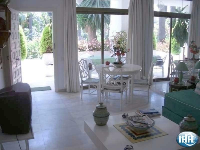 Apartamento Urb. La Alcazaba, Puerto Banus /