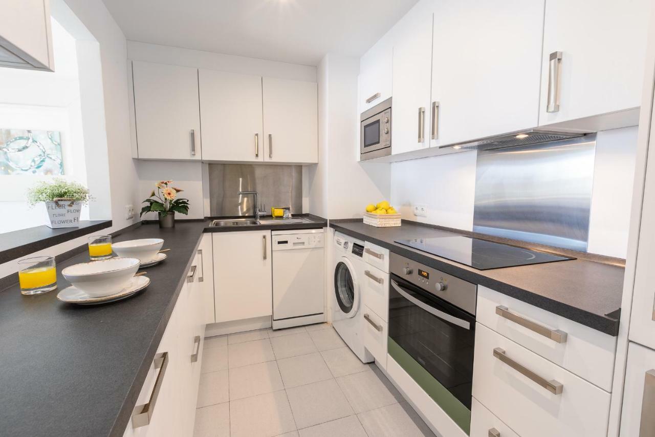 Appartement Vacation I Marina De Banus Beach Retreat, Next To Marina And Shops, 24-7 Security