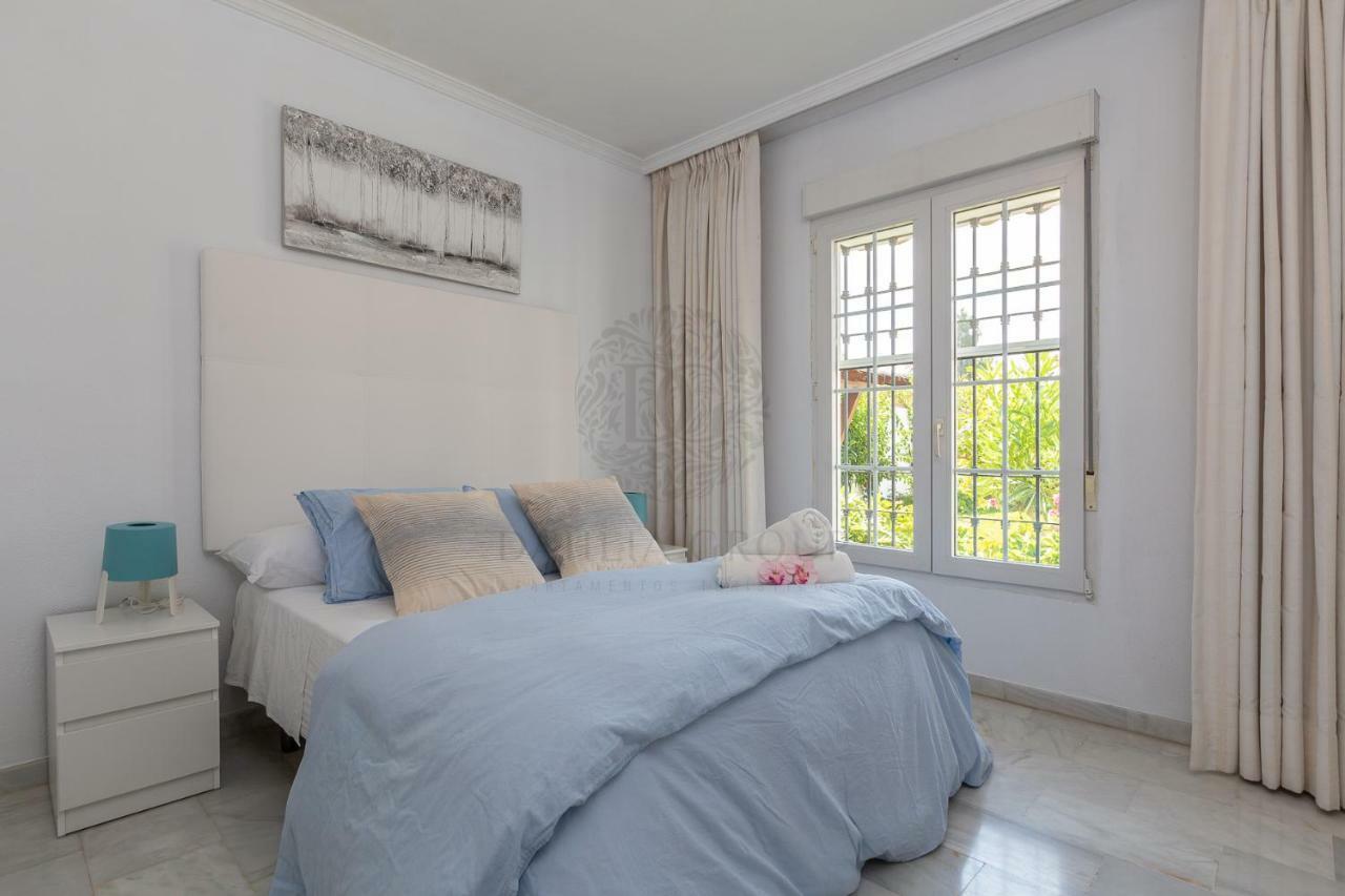 Center By Dahlia Group * Marbella