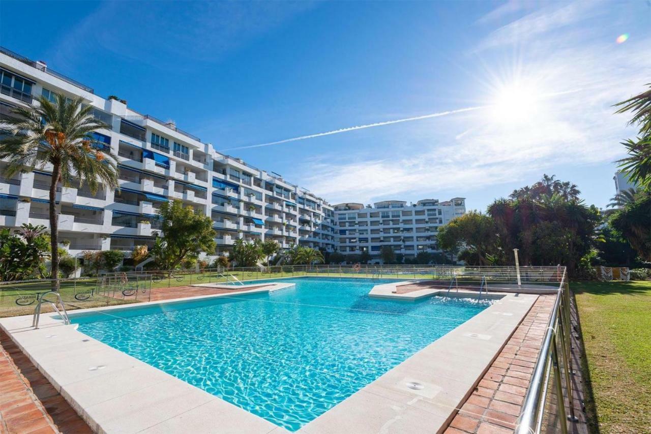 Terrazas De Banús Sunlit Retreat, Walk Everywhere! Marbella