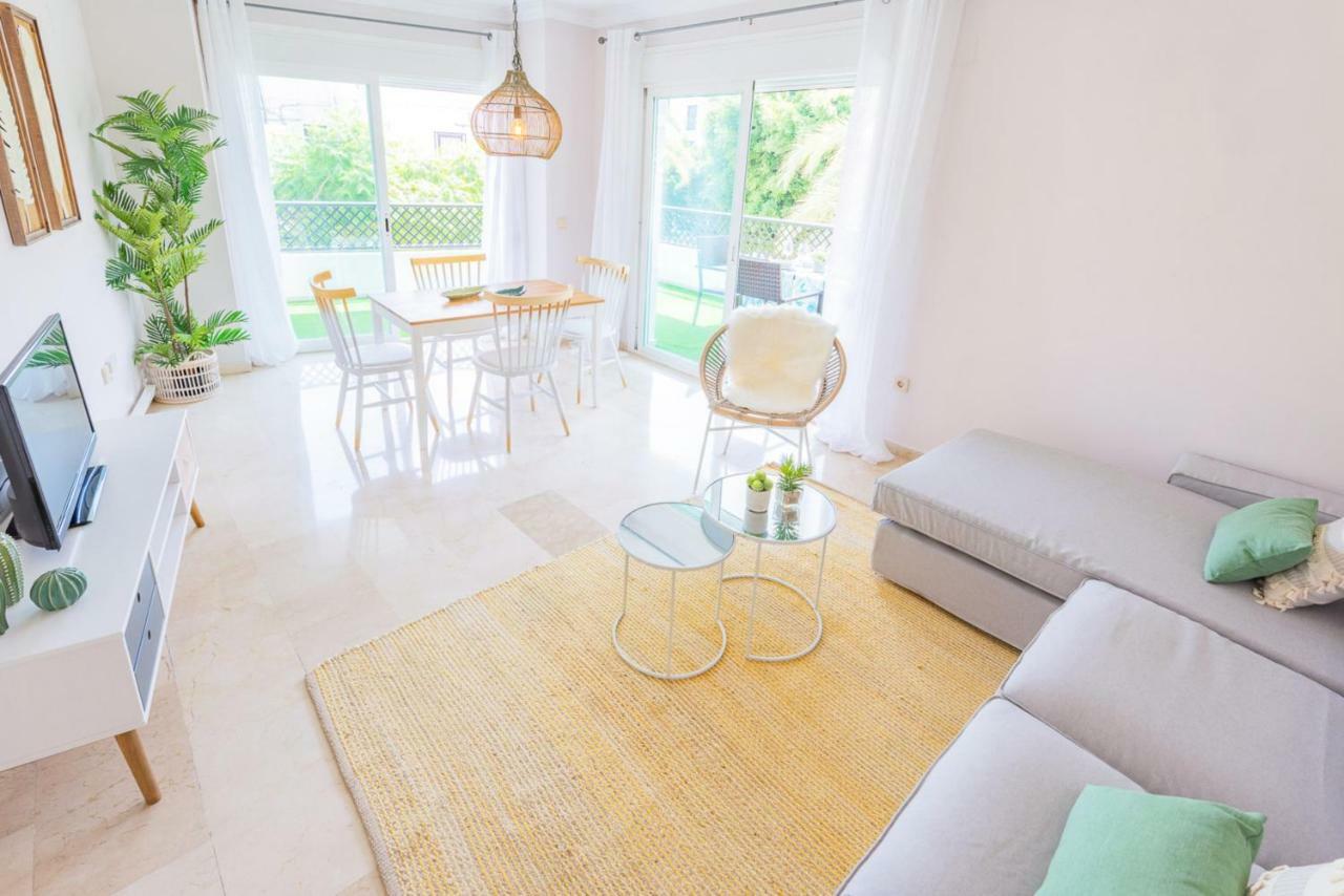 Terrazas De Banús Sunlit Retreat, Walk Everywhere! Appartement *