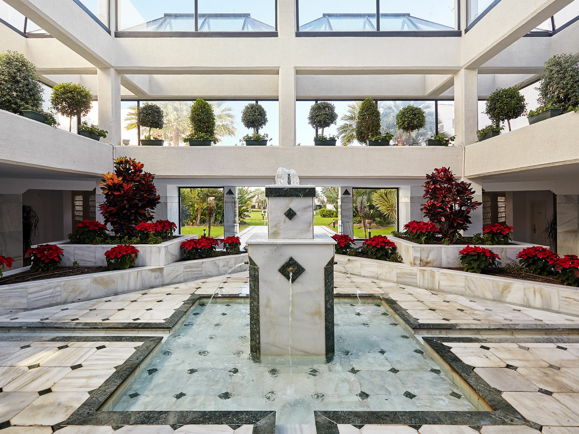 Livescape Playa Rocio Aparthotel Marbella