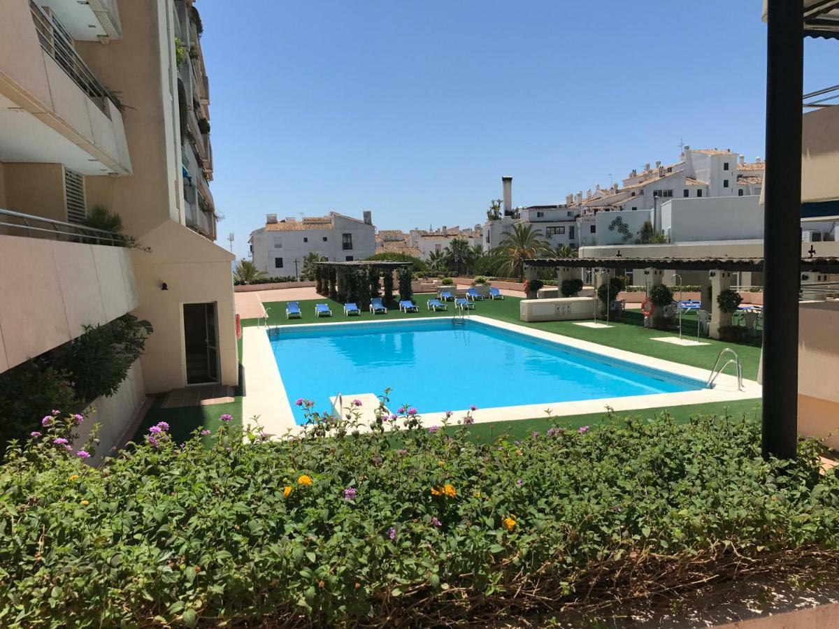 Marina Banus - Frontline Beach - Puerto Banus Marbella