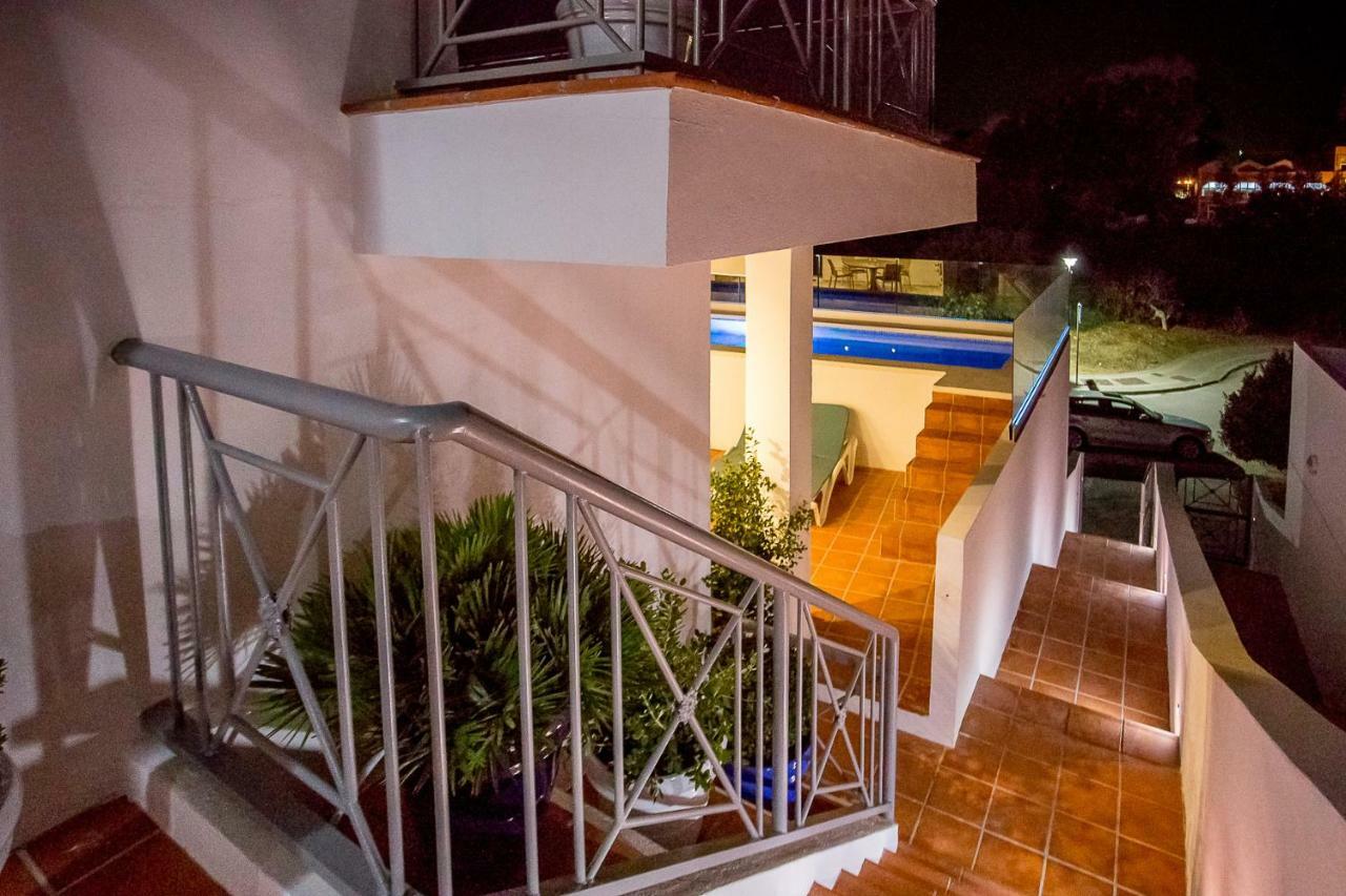 Apartment Luxury With Private Swimming Pool