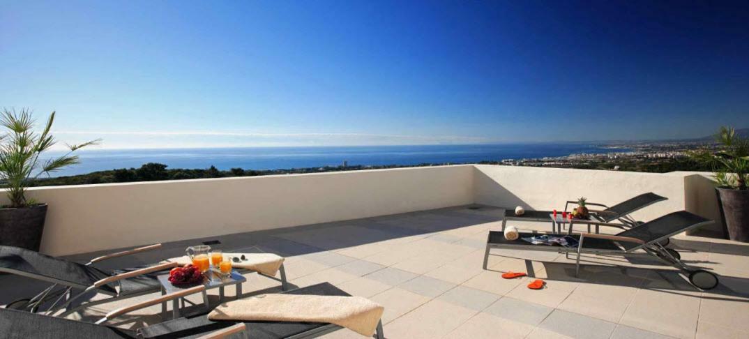 Luxury Penthouse *