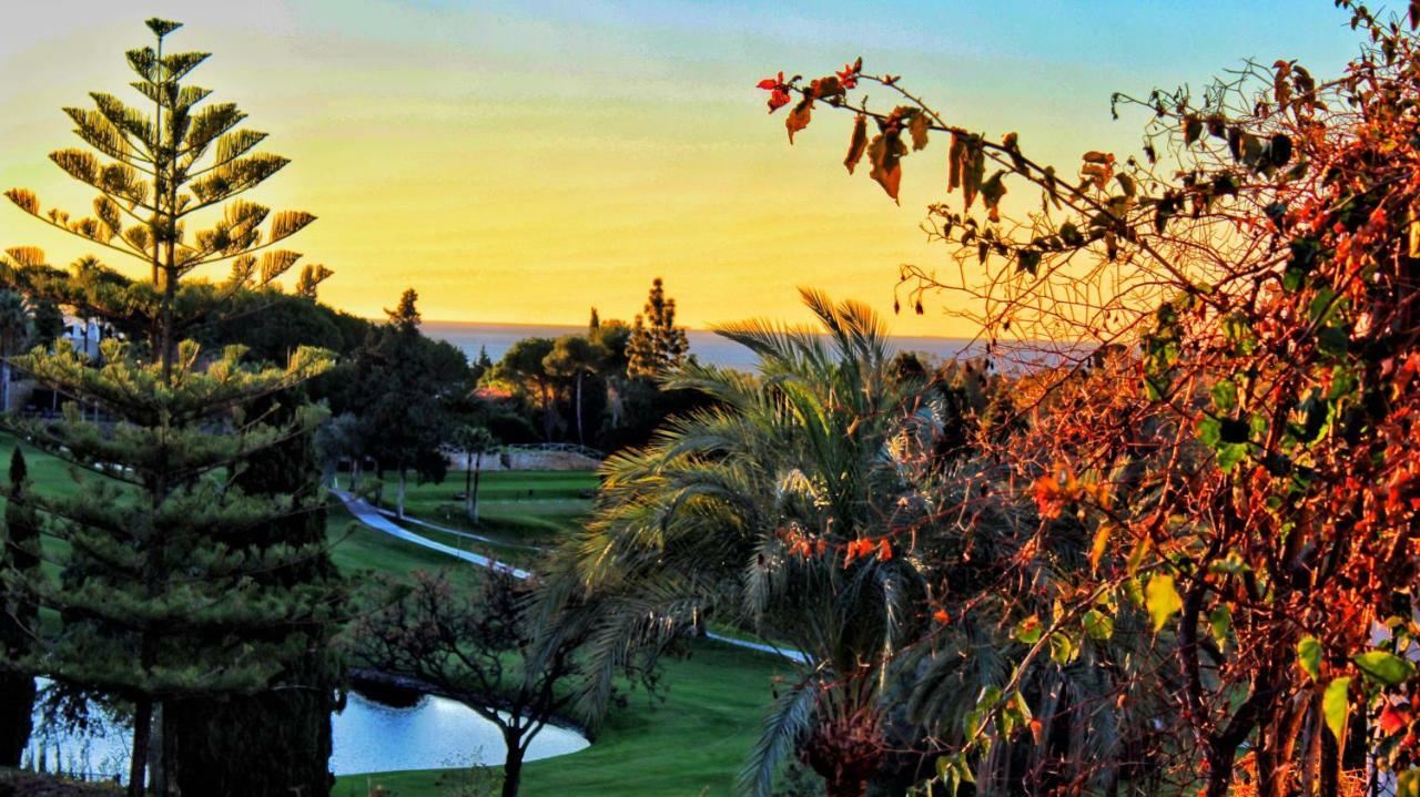 Fascinating & Luxurious Golf,mountain & Garden View Porto Banus * Marbella