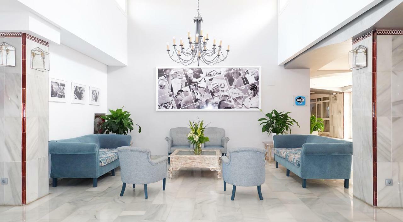 Studio Mimo Banus P.y.r. Apartment *
