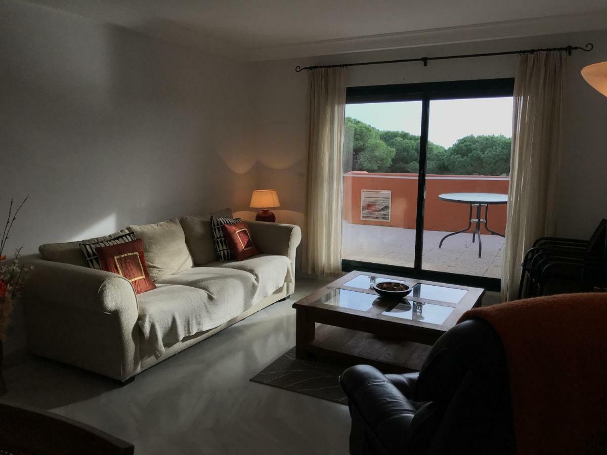 Cabopino And Golf Getaway Apartment Marbella
