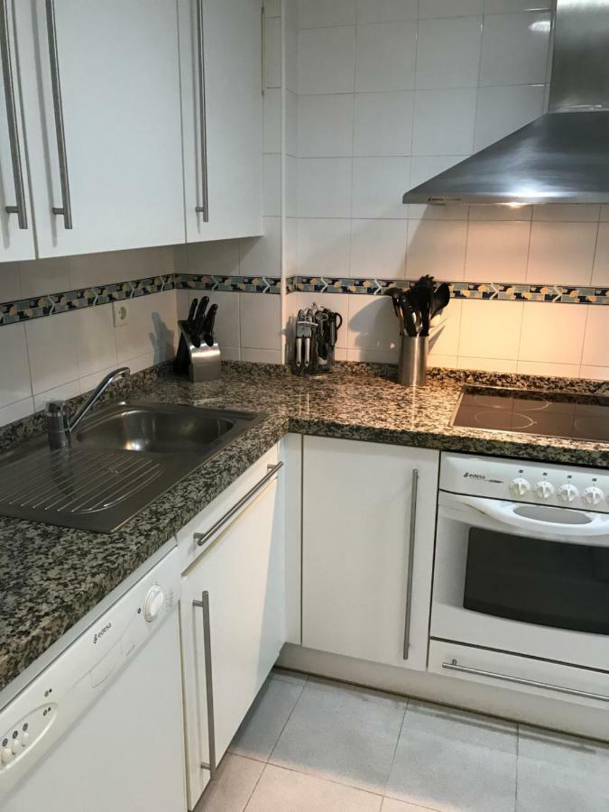 Cabopino And Golf Getaway Apartment *