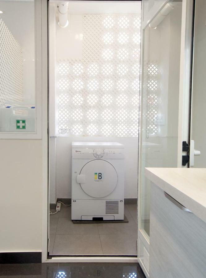 Edificio Plaza Apartment *