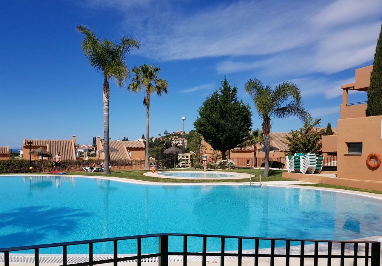 Ample Luxury Fancy Golf & Padel Apartamento Marbella