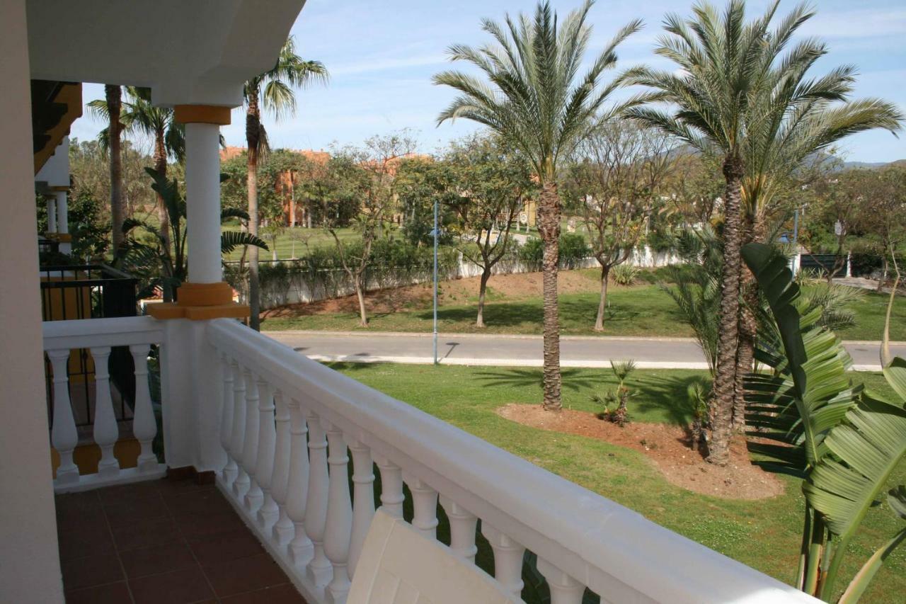 2 Dorm. Puerto Banus Apartment *