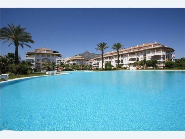 2 Dorm. Puerto Banus