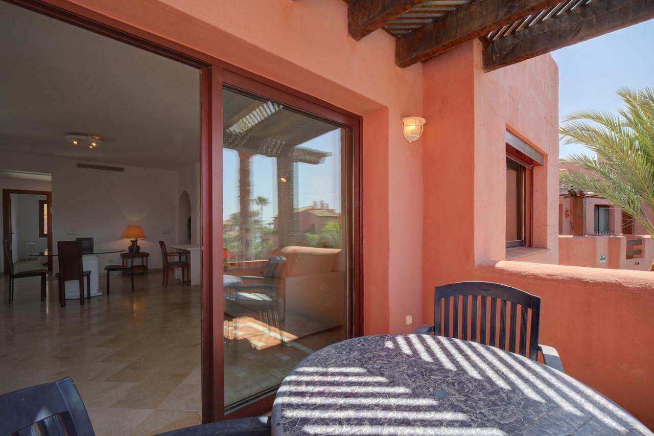 Apartment Alicate