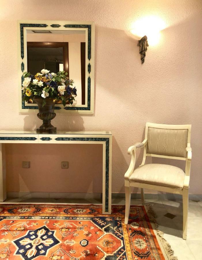 Riyadh House * Marbella
