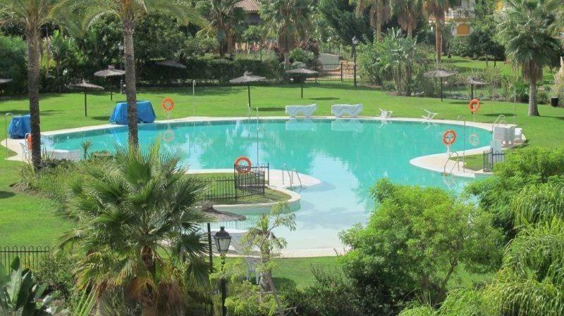 Apartment 2 Dorm. Puerto Banus Marbella