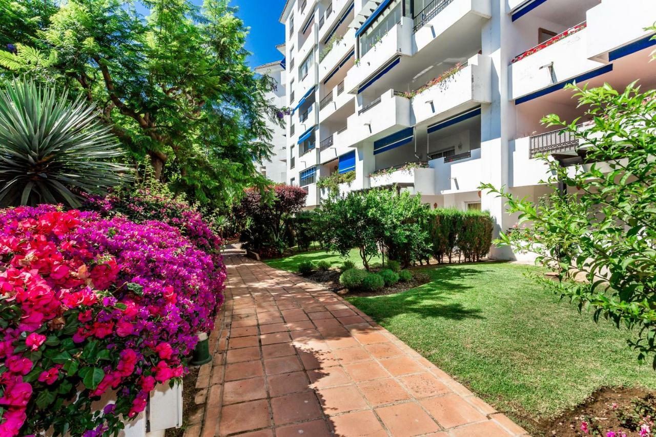 By Riva - Spectacular In Medina Garden Of Puerto Banus Marbella